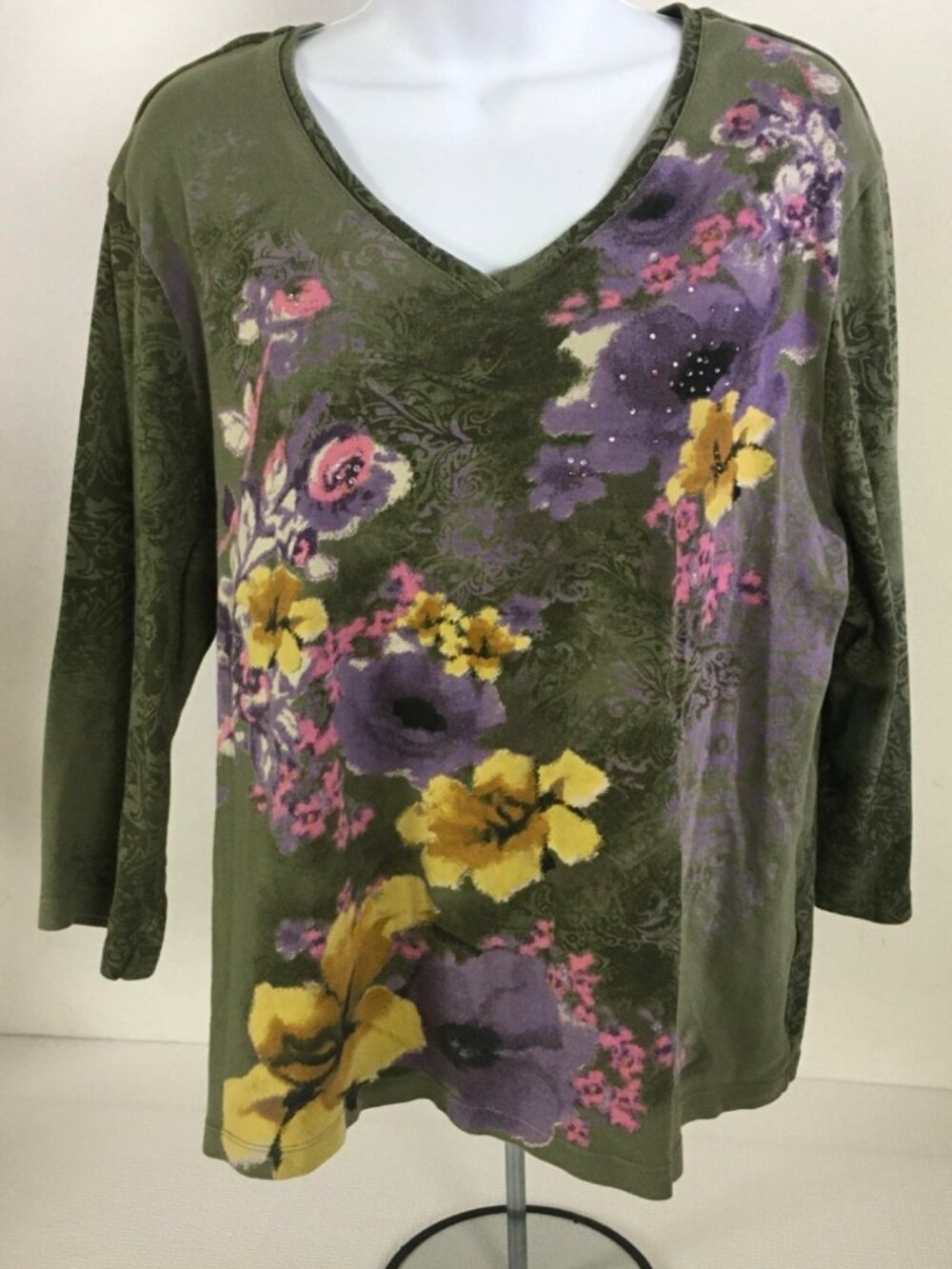 Nichole Miller Top Women Size 2X Olive Green w Yellow Purple Flowers Sequins